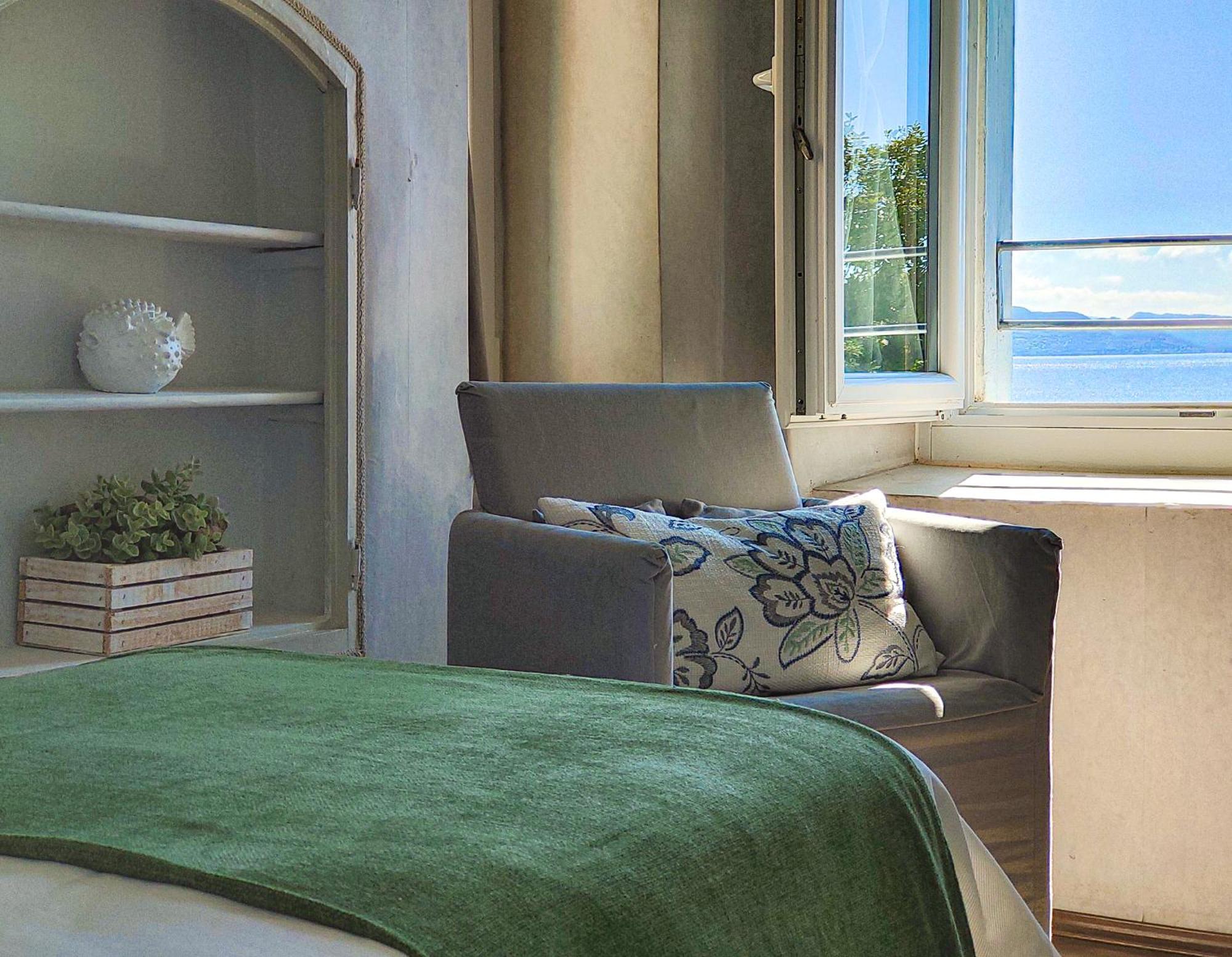 Luxury Lakeside Apartment Right On The Water Salo Ngoại thất bức ảnh